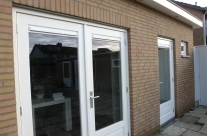 p1000886